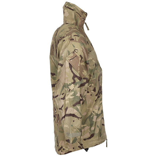 Яке ветро и водоустойчиво ,дишащо "Lightweight", MTP camo'' от армията на Великобритания , ползвано .