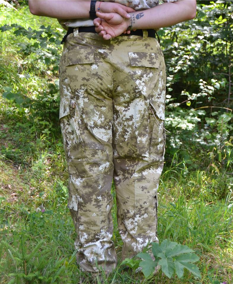 Панталон  тактически   ,с джобове за протектори , US ACU Field Pants, Rip Stop, vegetato desert