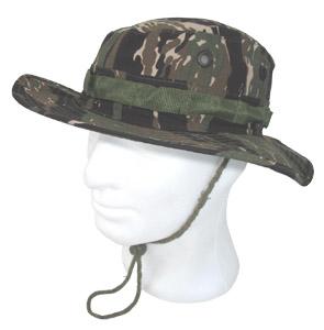 Шапка , модел'' US ARMY TIGER STRIPE CAMO JUNGLE '' (RIP-STOP) .