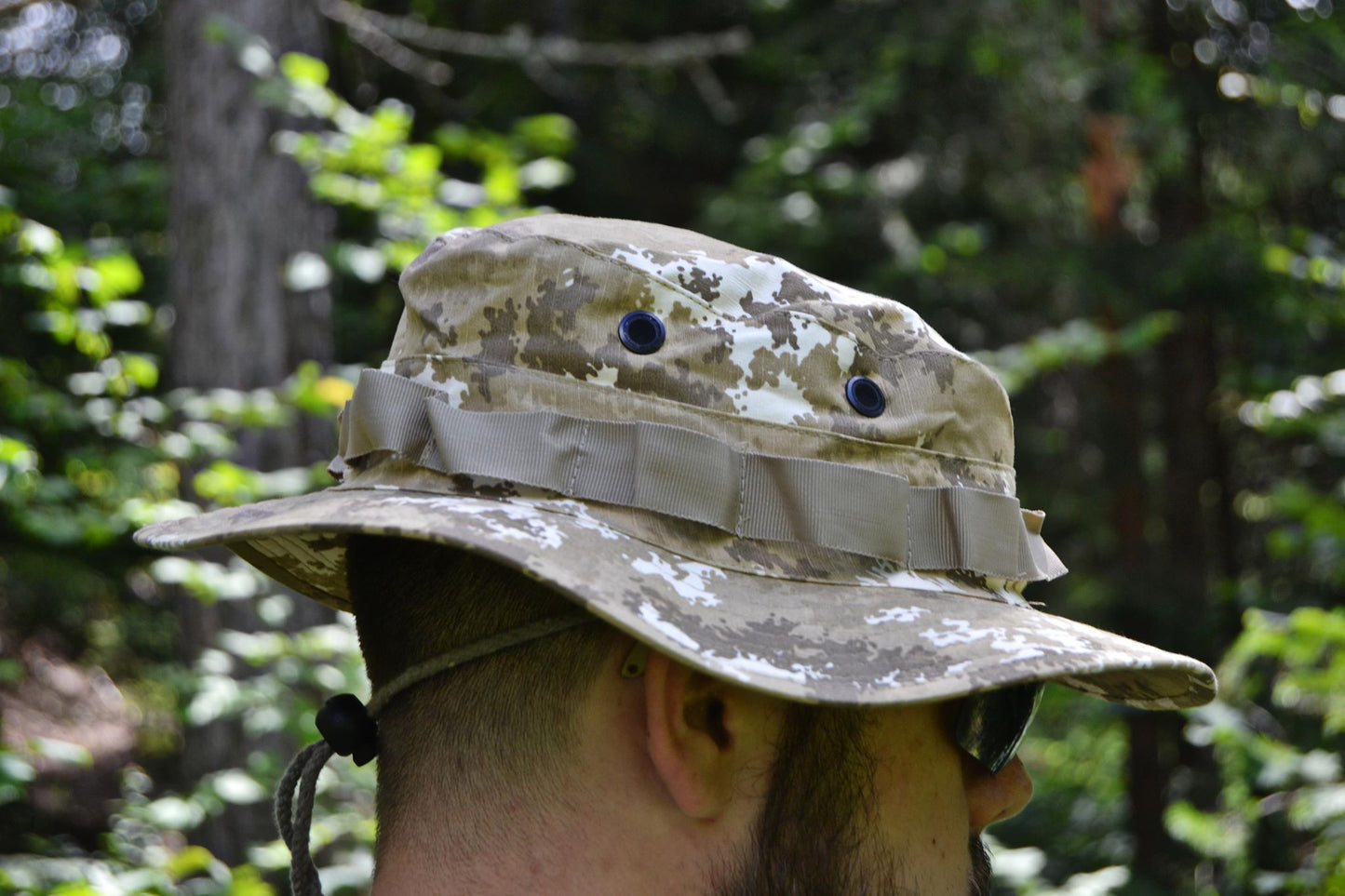 Камуфлажна шапка , '' US GI Bush Hat, Rip Stop, chin strap, vegetato desert''