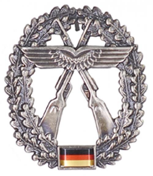 Отличителен знак за барета´LUFTWAFFEN-SICHERUNG´  немска армия   метален