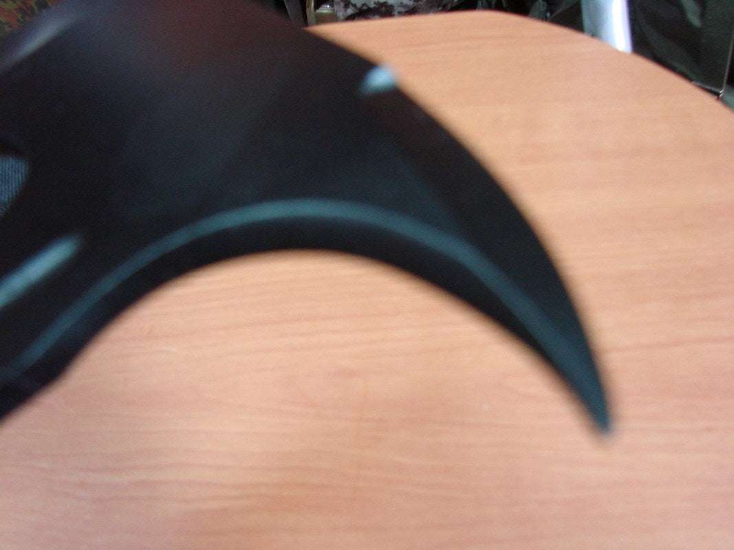 Томаховка   , модел  "Comox", G10-handle,''с полиестерна кания .