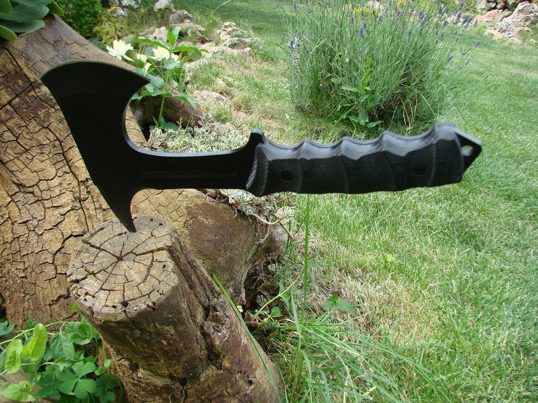 Томаховка   , модел  "Comox", G10-handle,''с полиестерна кания .