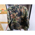 Оригинална риза  ''  FLECKTARN '' от немската армия , военен резерв