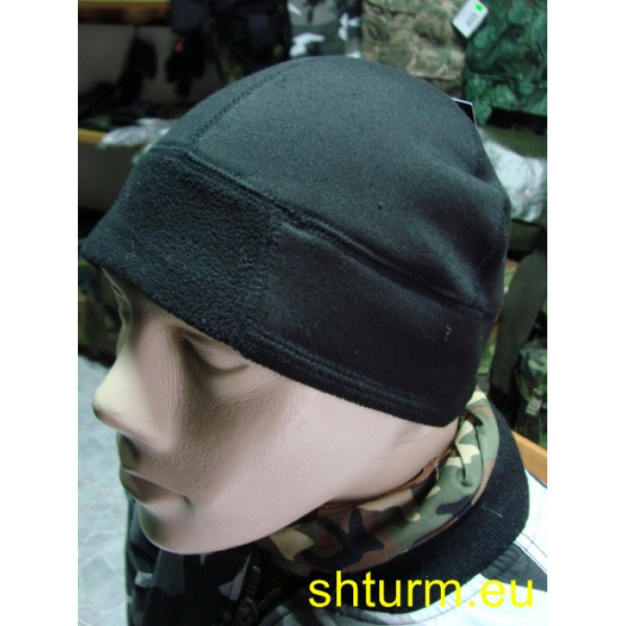 Шапка , полар , черна.