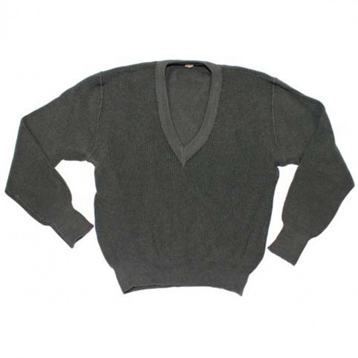 Австрийски военен пуловер , цвят сив , стари складови наличности .