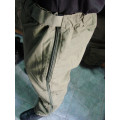 Панталон водоустойчив ''горетекс''зимен ватиран , немска армия , олив , цял страничен цип.